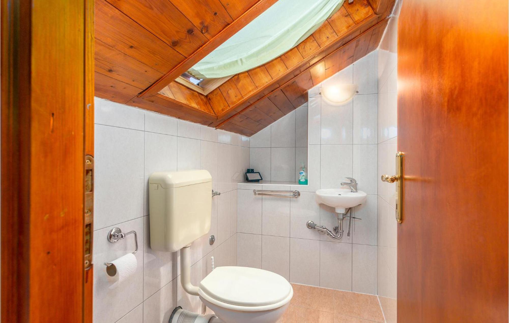Nice Apartment In Jurandvor With Wifi Exterior foto